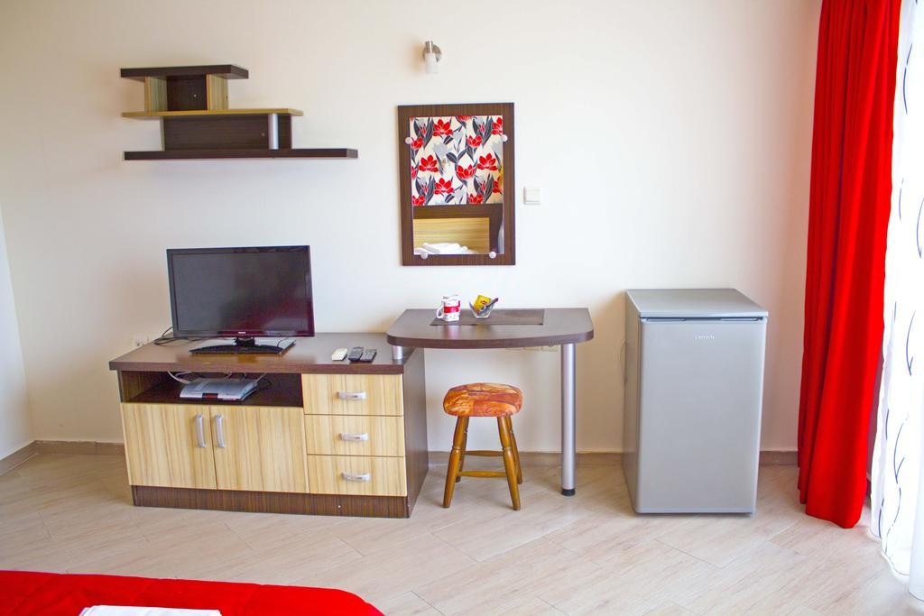 Complex Chayka Guest House Byala  Exterior foto